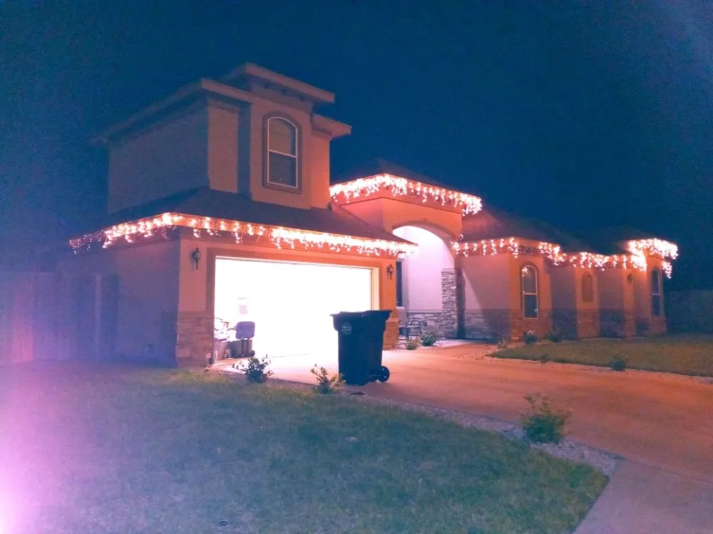 Expert lawn mowing service experts serving Weslaco, TX - Labra & Son's Gardens