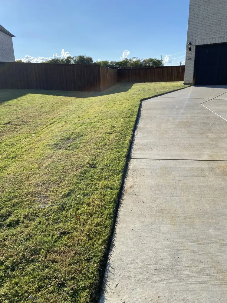 Top-rated landscape design with custom design in Richardson, TX by Labradas Landscape