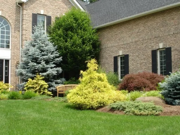 Affordable lawn mowing service in Armonk, NY by Labriola Landscape Design