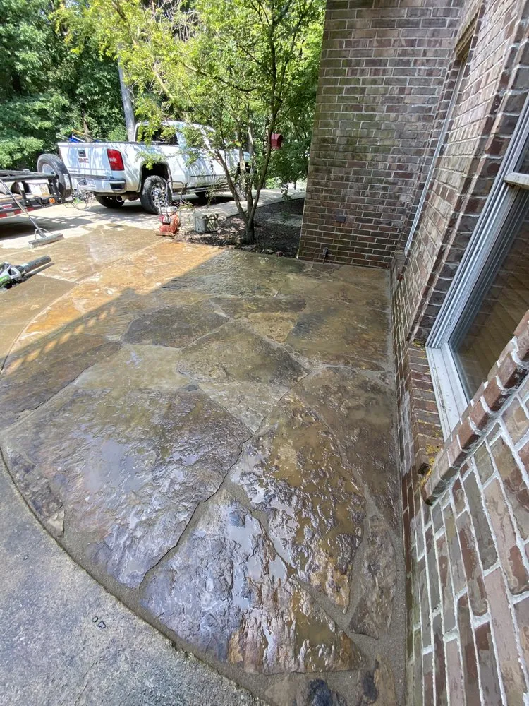 Reliable outdoor landscaping for beautiful yards in Paragould, AR by Lacey Lawn and Construction