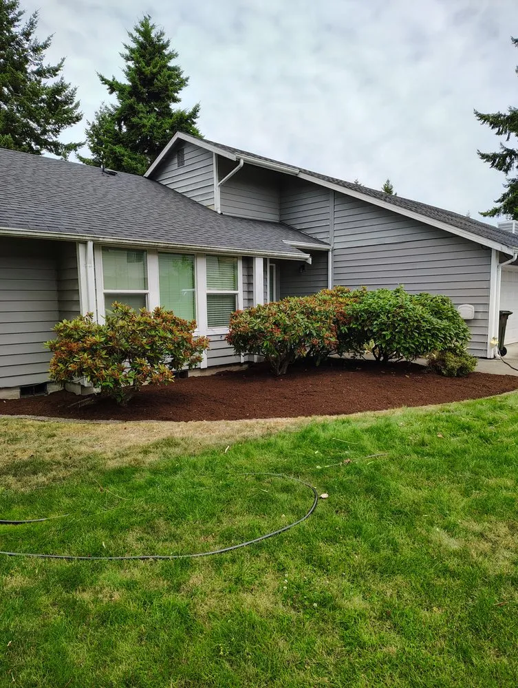 Professional residential landscaping experts serving Tacoma, WA - Lacey's Landscaping