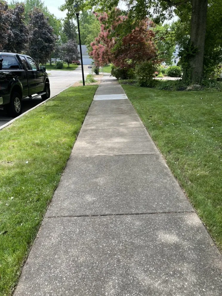 Trusted landscaping services in Mayfield, OH - Lackeys Incredible Landscaping