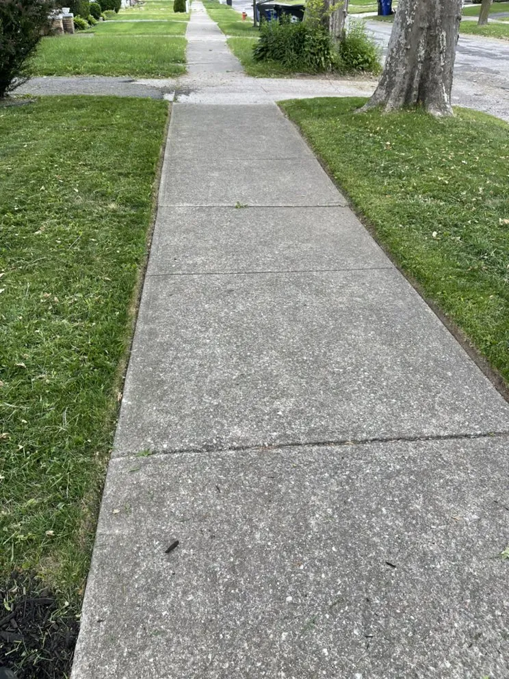 Reliable outdoor landscaping experts serving Mayfield, OH - Lackeys Incredible Landscaping