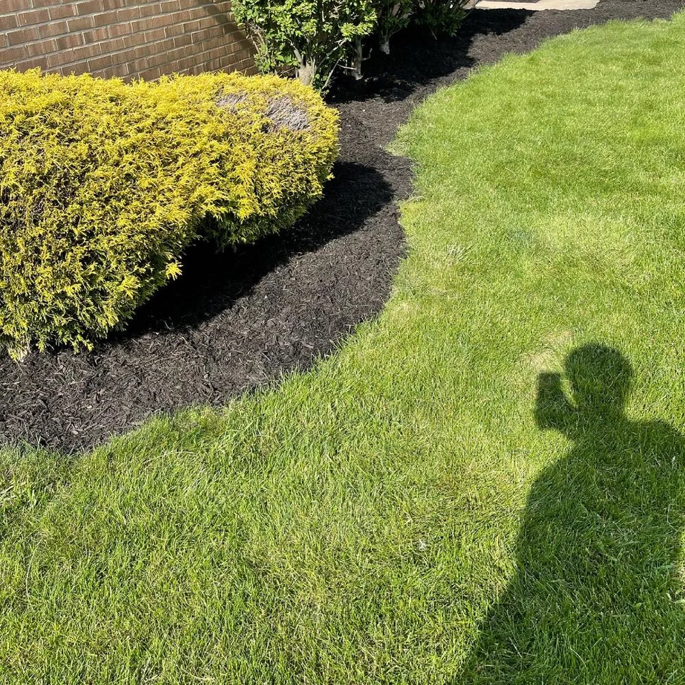 Local outdoor landscaping in Mayfield, OH - Lackeys Incredible Landscaping