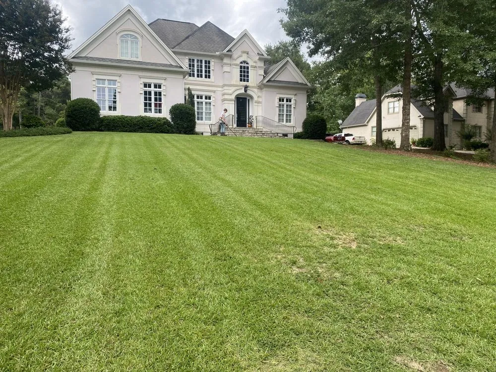 Professional garden landscaping in Griffin, GA by Lackey’s Lawn Care