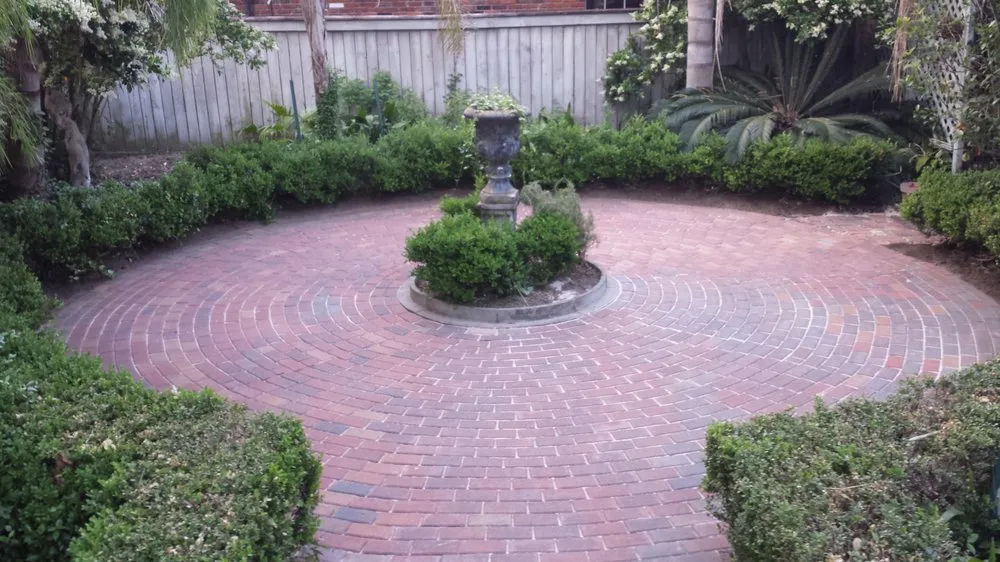 Reliable outdoor landscaping for outdoor upgrades in Kenner, LA by Lacoste Lawn Maintenance