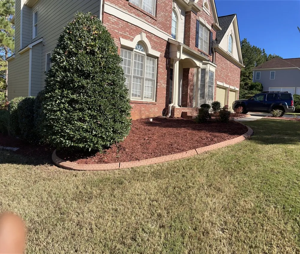 Custom landscaping services in Atlanta, GA - Lacy Lawns