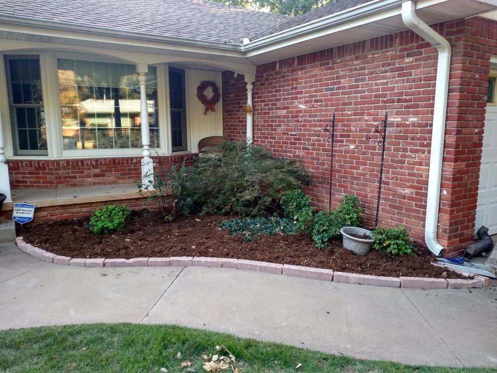 Expert lawn mowing service for outdoor upgrades across Midwest City, OK - Ladan Lawnscapes