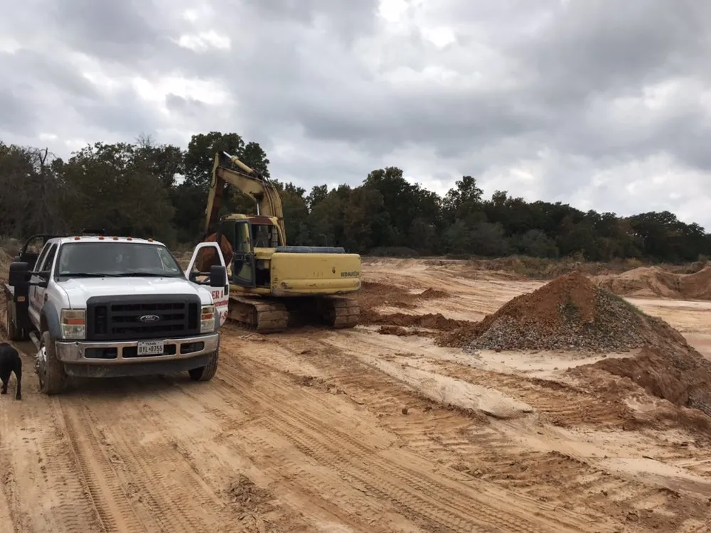 Local yard maintenance in Mabank, TX - Ladder 1 Construction and Landscaping