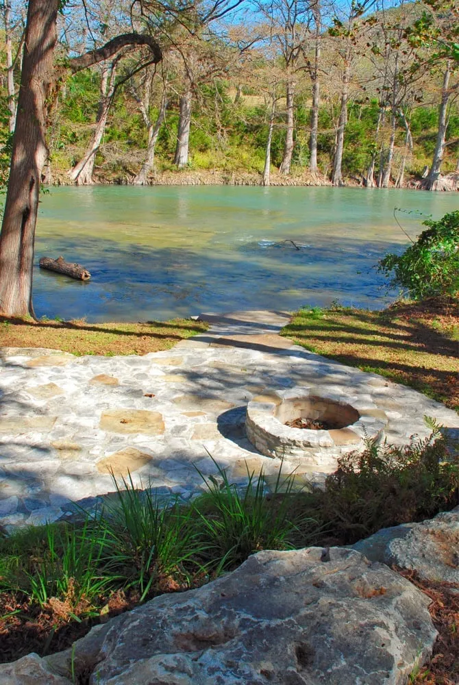 Professional landscaping services experts serving New Braunfels, TX - Ladera Design