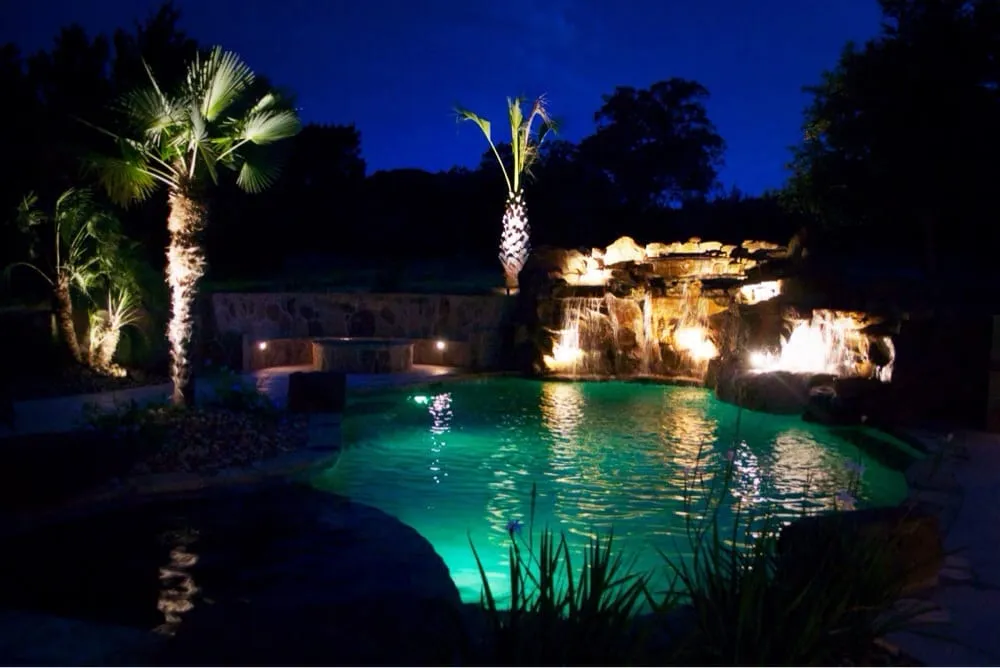 Top-rated lawn mowing service experts serving New Braunfels, TX - Ladera Design