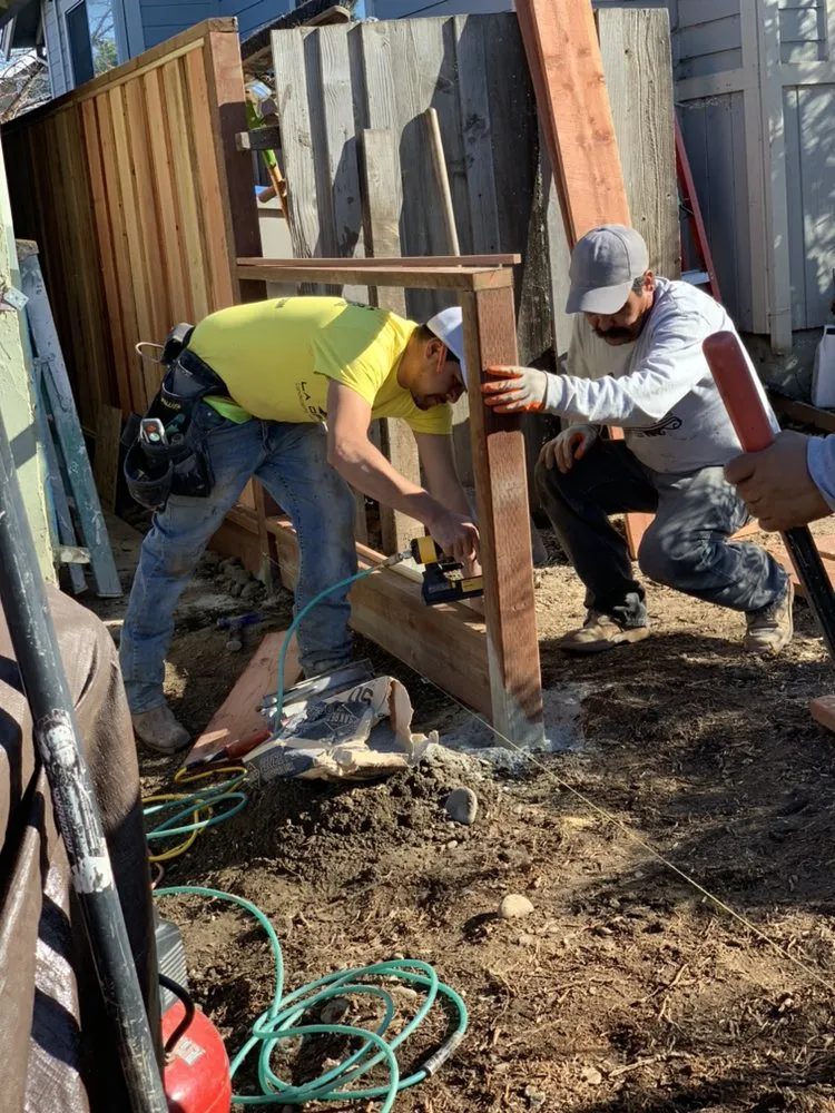 Affordable yard maintenance in San Jose, CA by Ladiferencia Home & Garden Services