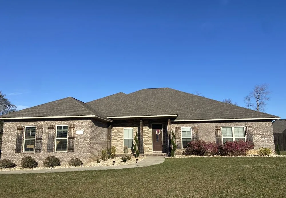 Reliable outdoor landscaping experts serving Pensacola, FL - Ladybug Landscaping