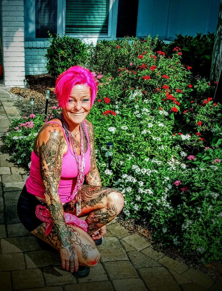 Professional yard maintenance in Jacksonville, FL by Ladycat's Lawns, Landscaping and More