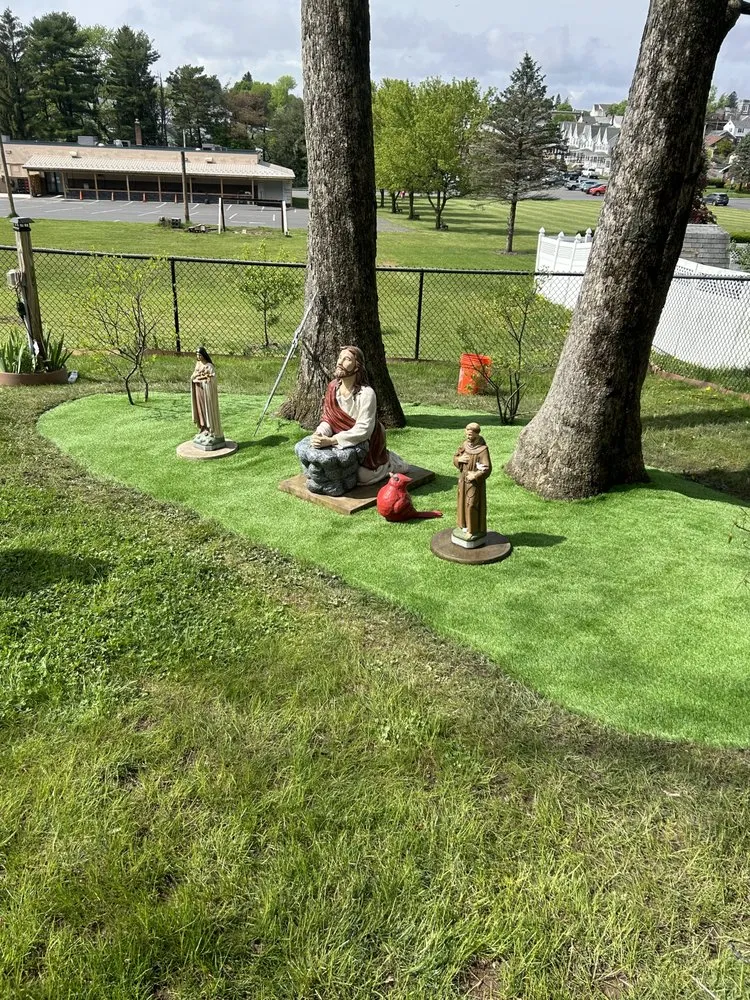 Reliable garden landscaping for beautiful yards in Gilberton, PA by LADZ Landscaping