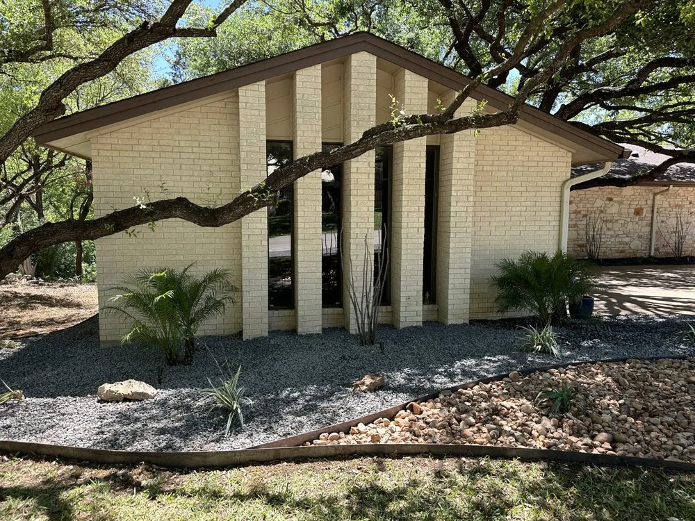 Top-rated yard cleanup service in Jonestown, TX - Lago Vista Landscapes & Design