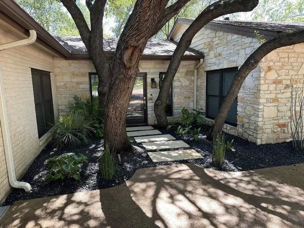 Trusted residential landscaping in Jonestown, TX by Lago Vista Landscapes & Design