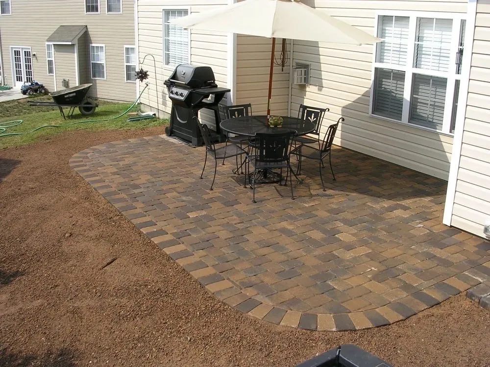 Custom landscaping services in Lancaster, SC by Lagoscape