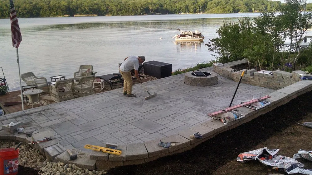 Custom lawn mowing service in South Windsor, CT - Laguardia Landscape