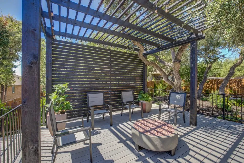 Local yard cleanup service experts serving Austin, TX - Laguna Landscaping & Construction