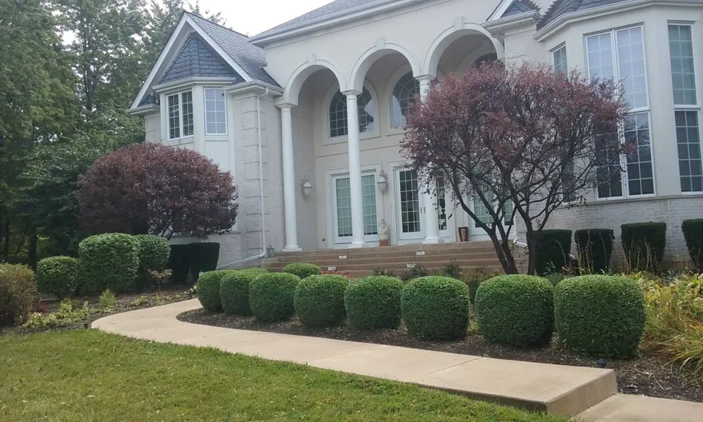 Local lawn care service in Hanover Park, IL by Lagunas Landscaping