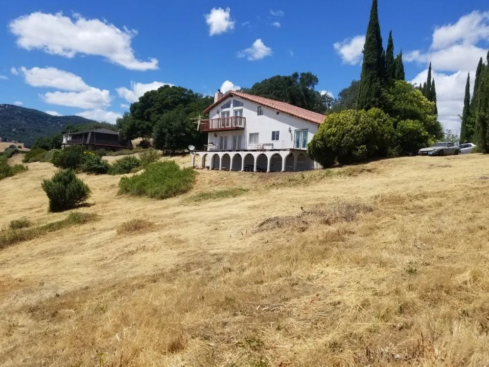 Trusted landscaping services for homes across Fairfield, CA - Laguna's Landscaping Service