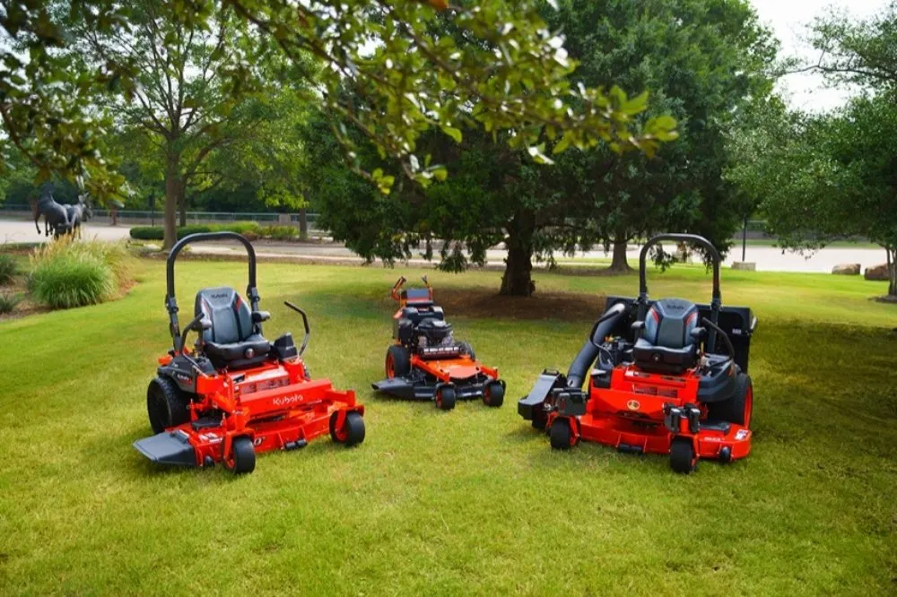 Reliable yard maintenance for beautiful yards in Point, TX by Laine’s Mowing