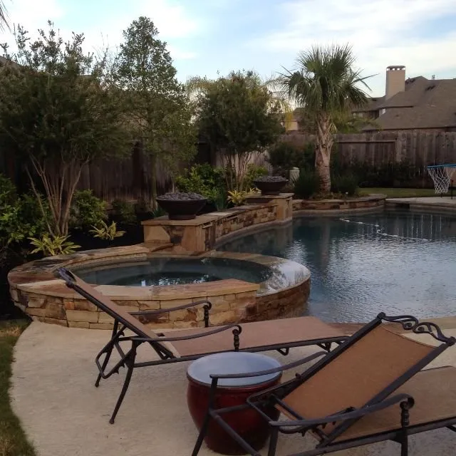 Reliable yard maintenance experts serving Houston, TX - Laird Landscaping