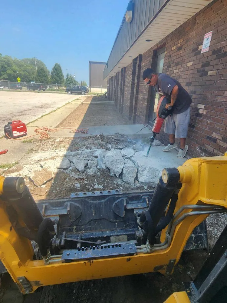 Custom residential landscaping experts serving Muskegon, MI - Lake - Shore Lawn & More