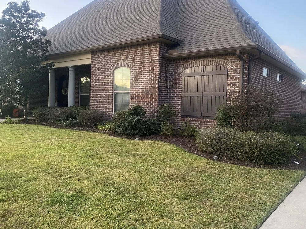 Trusted lawn mowing service with custom design in Lake Charles, LA by Lake Charles Lawn & Landscape