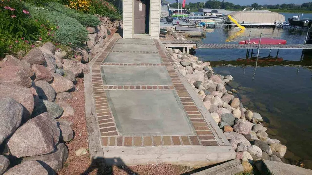 Affordable yard cleanup service in Hartland, WI by Lake City Landscape