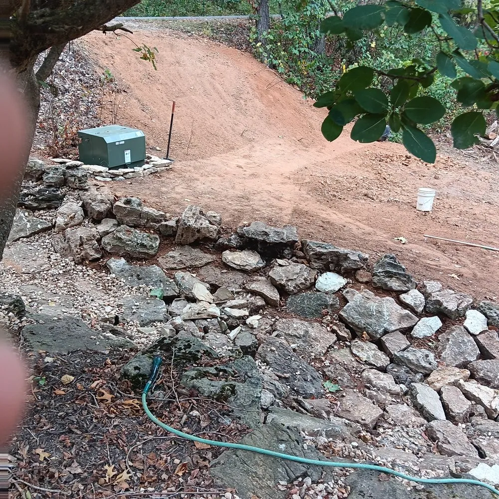 Local yard maintenance in Shell Knob, MO by Lake Coast Yard Customs