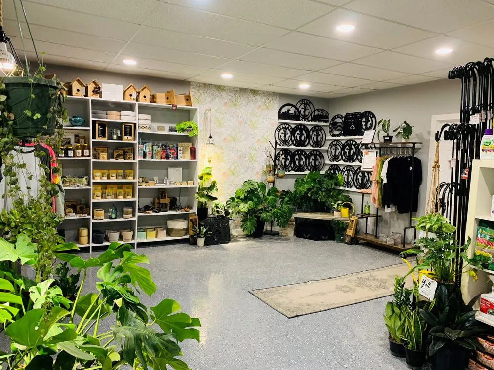 Trusted outdoor landscaping in Wolcottville, IN - Lake Country Landscaping and Garden Center