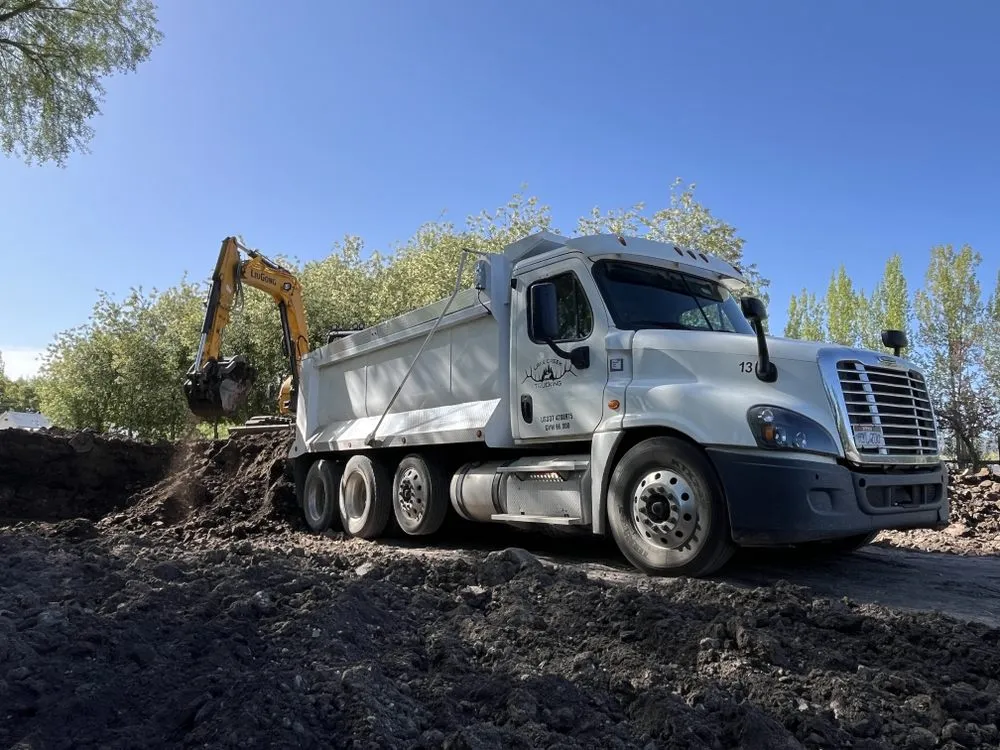 Custom yard maintenance in Heber City, UT by Lake Creek Trucking