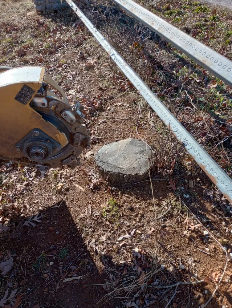Expert residential landscaping in Burnside, KY by Lake Cumberland Pros