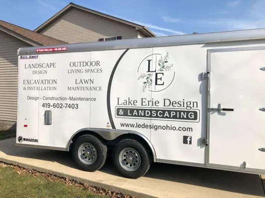 Lake Erie Design & Landscaping Logo