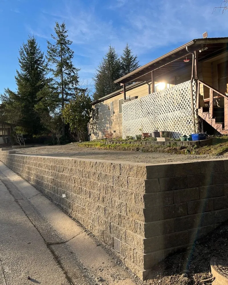 Affordable residential landscaping in Bellevue, WA by Lake Hills BC Landscaping