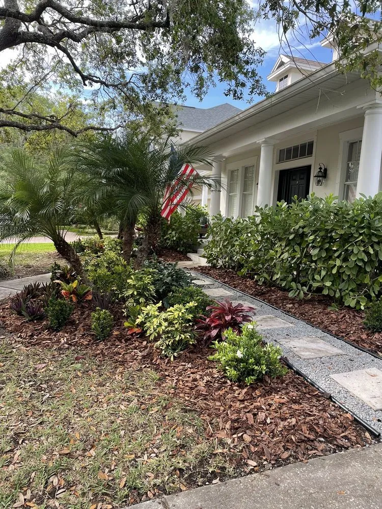 Affordable lawn mowing service for beautiful yards in Odessa, FL by Lake Jewel Farms