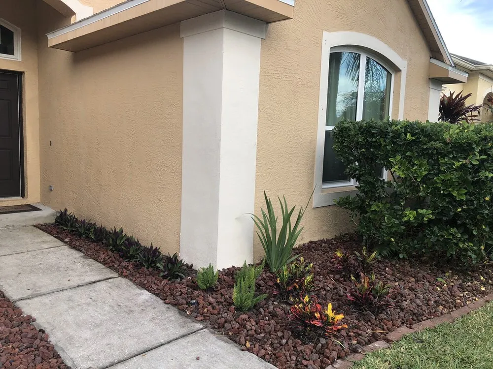 Professional lawn mowing service in Odessa, FL - Lake Jewel Farms