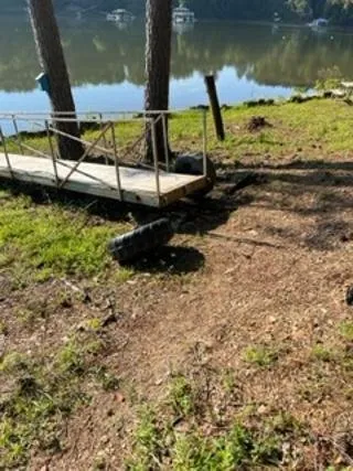 Affordable lawn care service experts serving Crane Hill, AL - Lake Life Made Easy