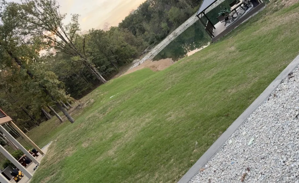 Expert landscape installation for beautiful yards in Eldon, MO by Lake Luxury Lawn