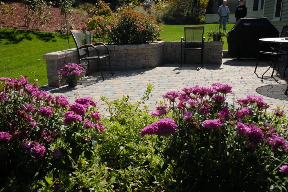 Top-rated landscape installation in Minneola, FL - lake minneola landscaping