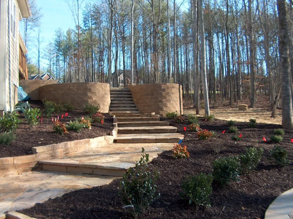 Affordable outdoor landscaping for homes in Mooresville, NC by Lake Norman Lawnscapes Supply