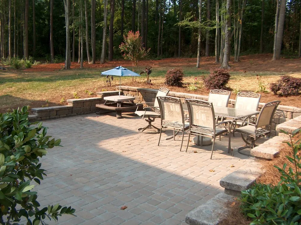 Local landscape design in Mooresville, NC - Lake Norman Lawnscapes Supply