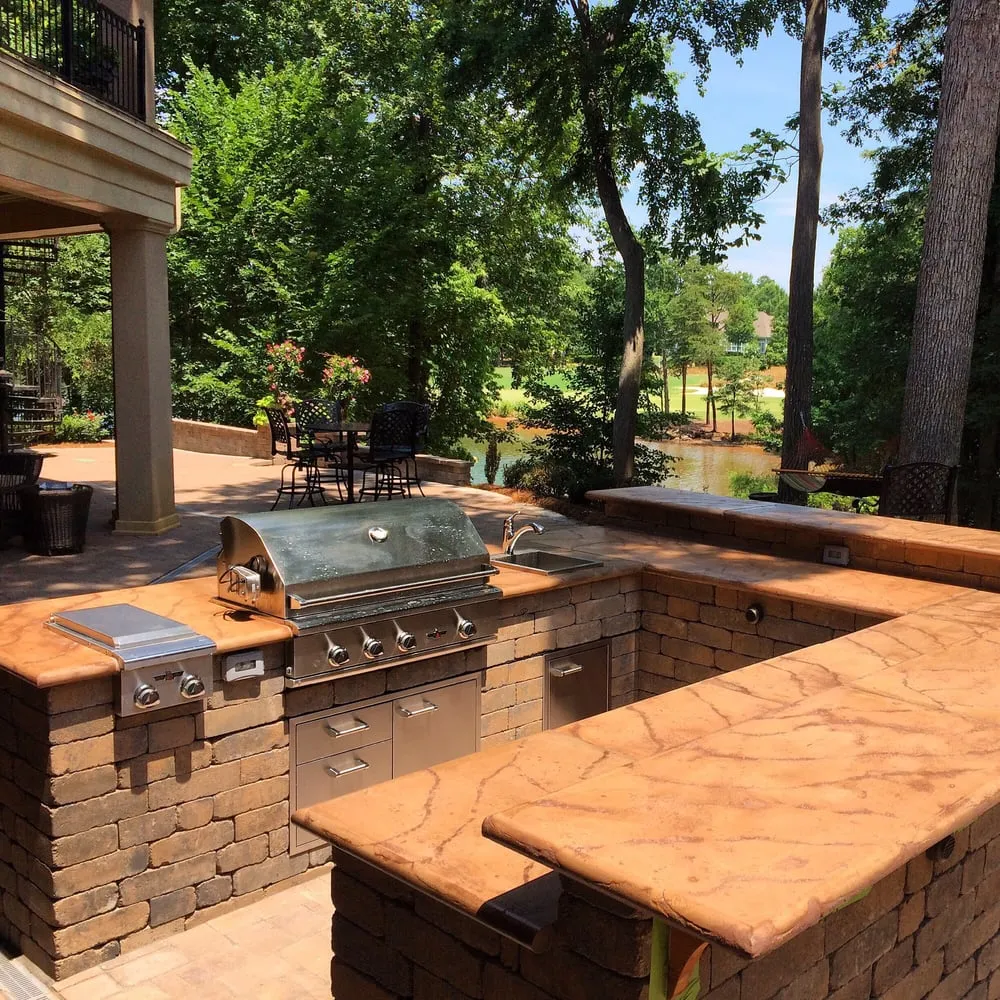 Custom yard maintenance with custom design in Denver, NC by Lake Norman Turf