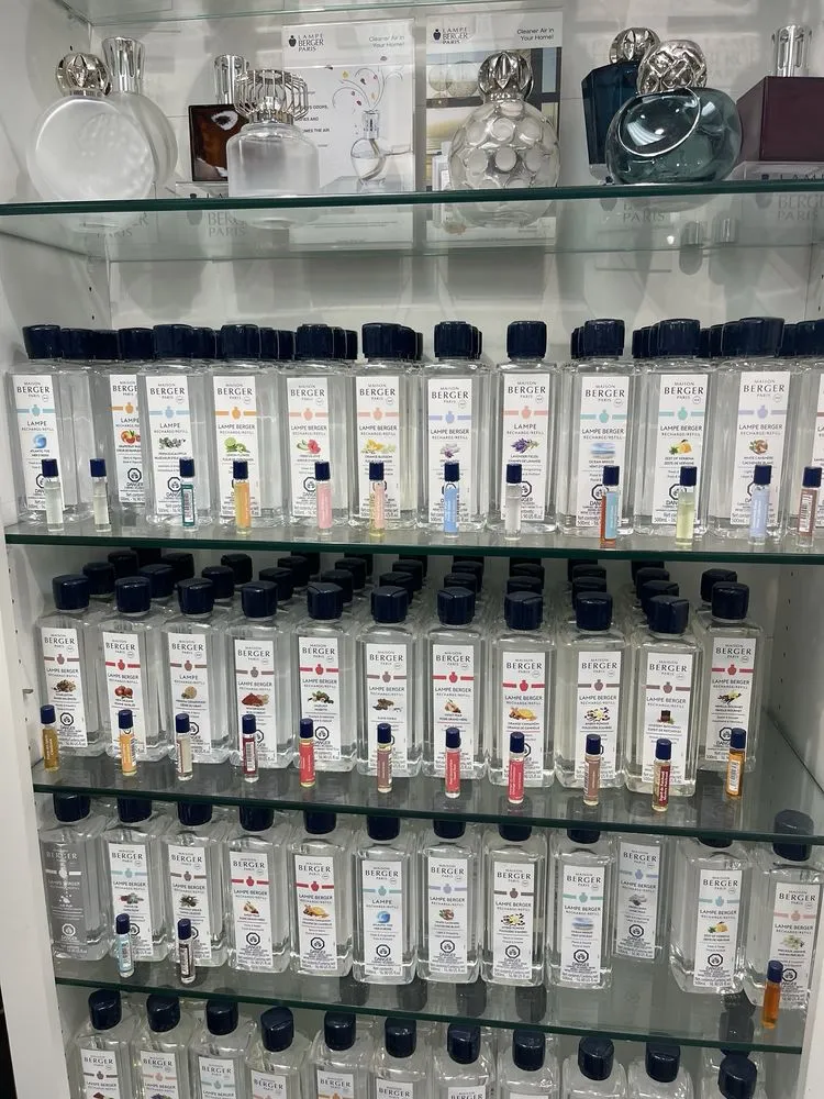 Custom landscape design in Woodbridge, VA by Lake Ridge Nursery