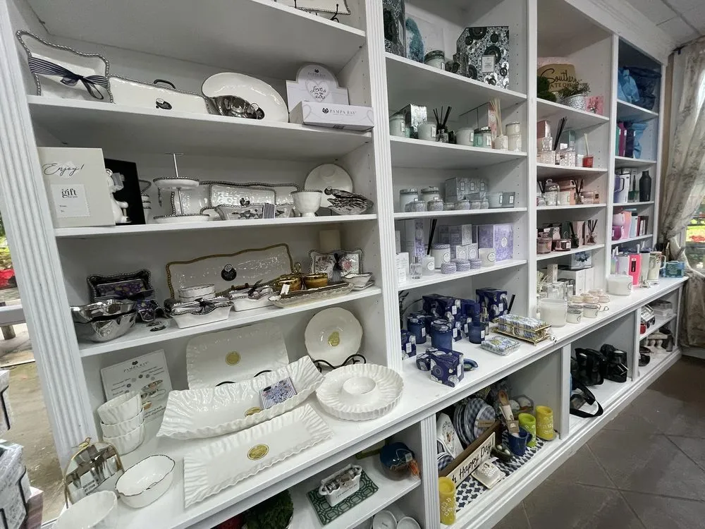 Professional yard cleanup service with custom design in Woodbridge, VA by Lake Ridge Nursery