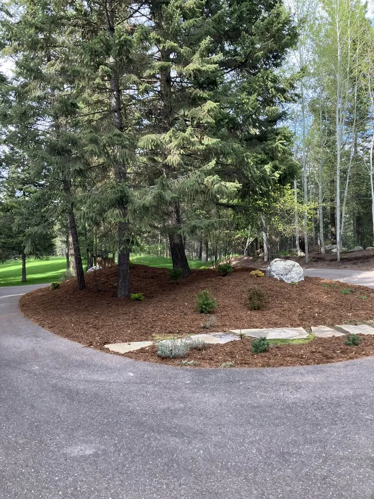 Trusted yard cleanup service experts serving Kalispell, MT - Lake View Landscaping