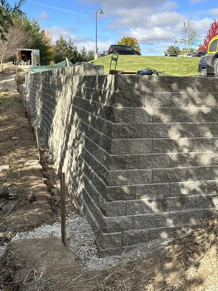 Reliable landscape installation in Milwaukee, WI by Lake Vista Landscaping