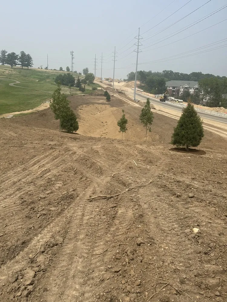 Local garden landscaping in Milwaukee, WI by Lake Vista Landscaping